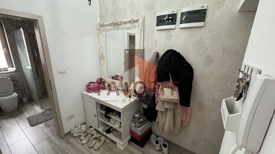 Mobilat si utilat. Pozitie excelenta. Villa construita in 2017 - Poză 6