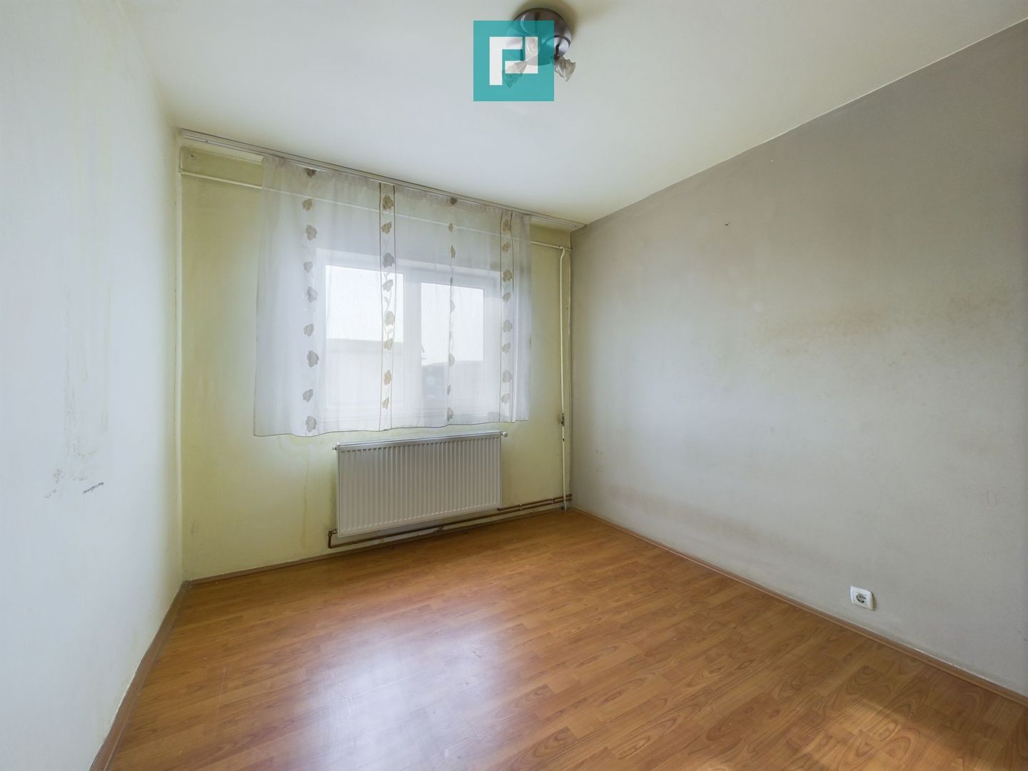 Apartament 3 camere,  zona Alfa - Poză 3