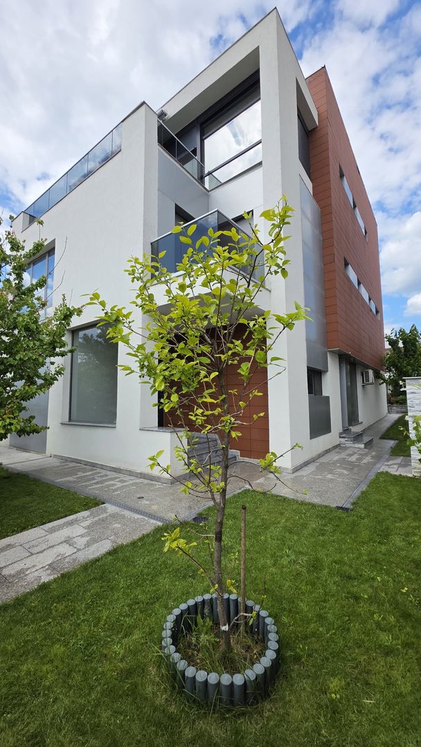 Vânzare | Vila cu vedere dublă la lac – Greenlake Residence - Poză 1