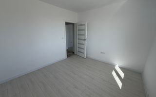 Terasa generoasa. Disponibil imediat. - Poză 5