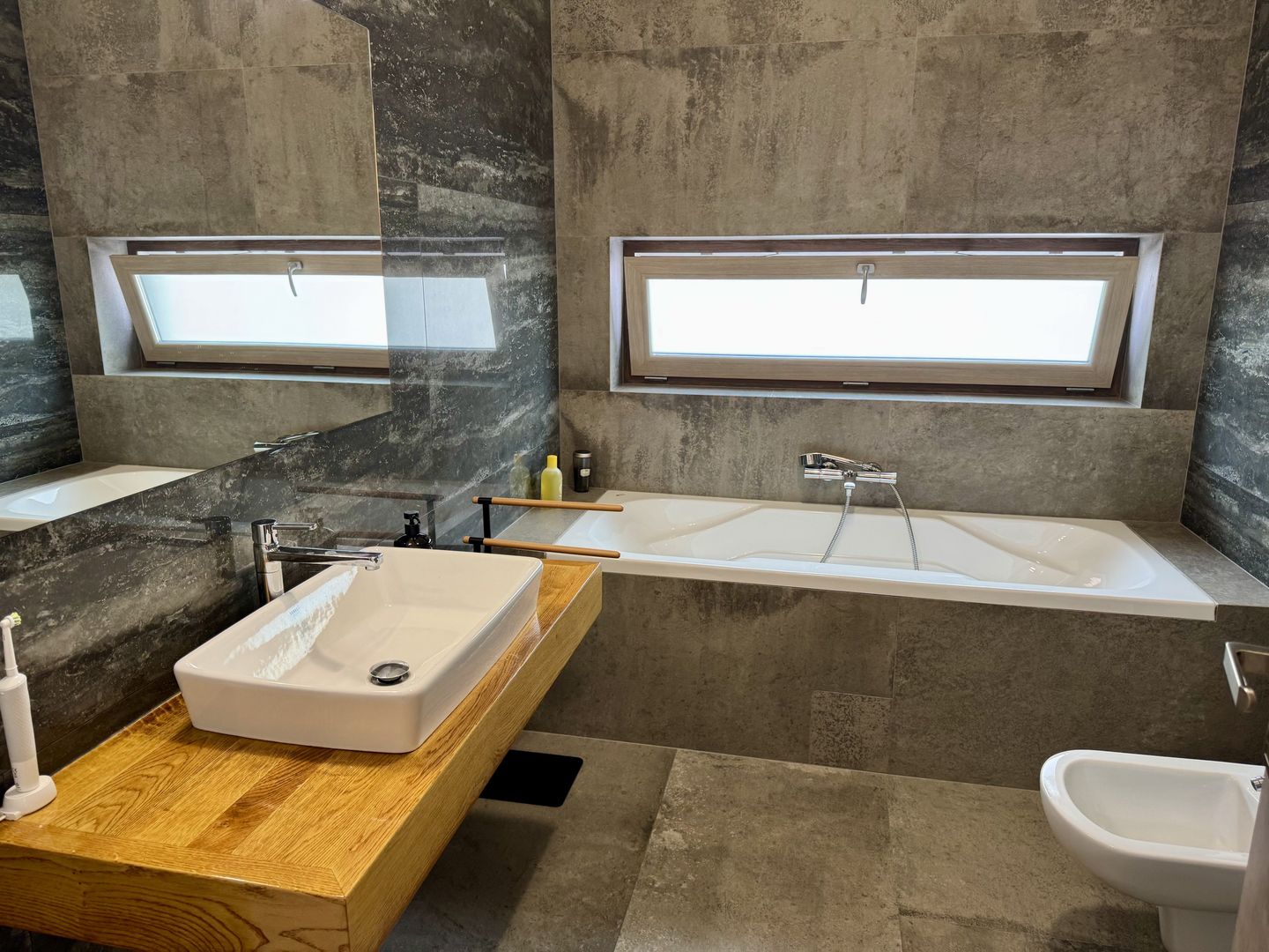 Duplex mobilat si utilat 3dormitoare Dumbrăvița 510mp teren - Poză 54