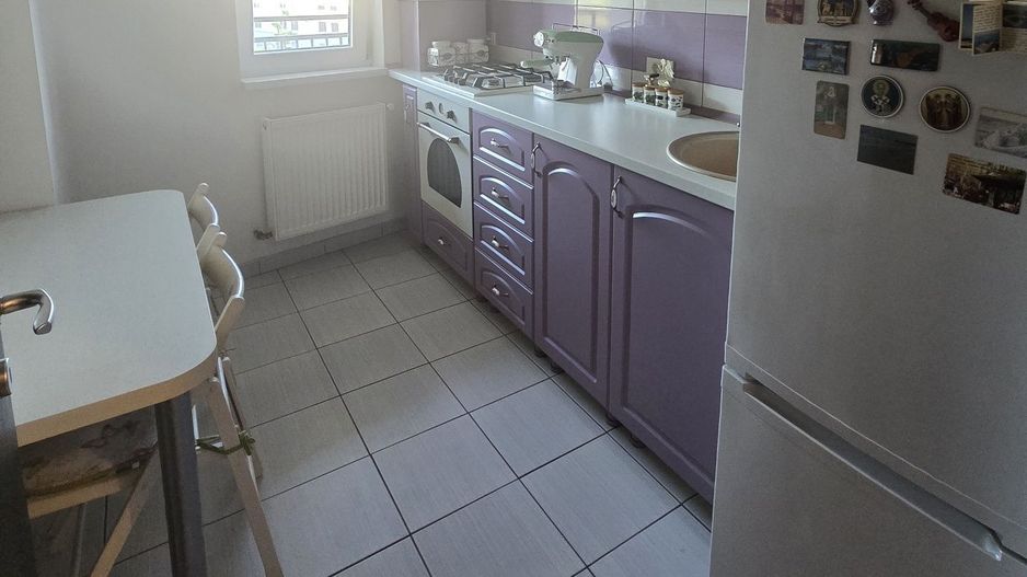Închiriere Apartament cu 2 camere, centrala proprie, decomandat, Titan - Poză 5