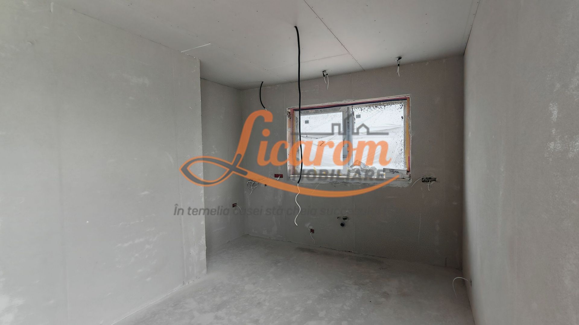 Casa la cheie in CRISTIAN pe Parter, zona de vile,270.000 euro - Poză 14