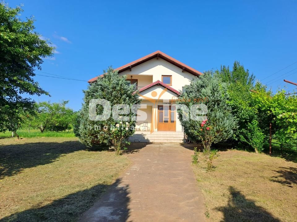 Casa P+1 Baicoi 2700 mp zona rezidentiala. - Poză 1