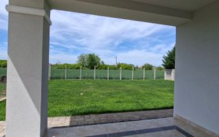 Locuinta individuala cu garaj- in stil mediteranean - Poză 27