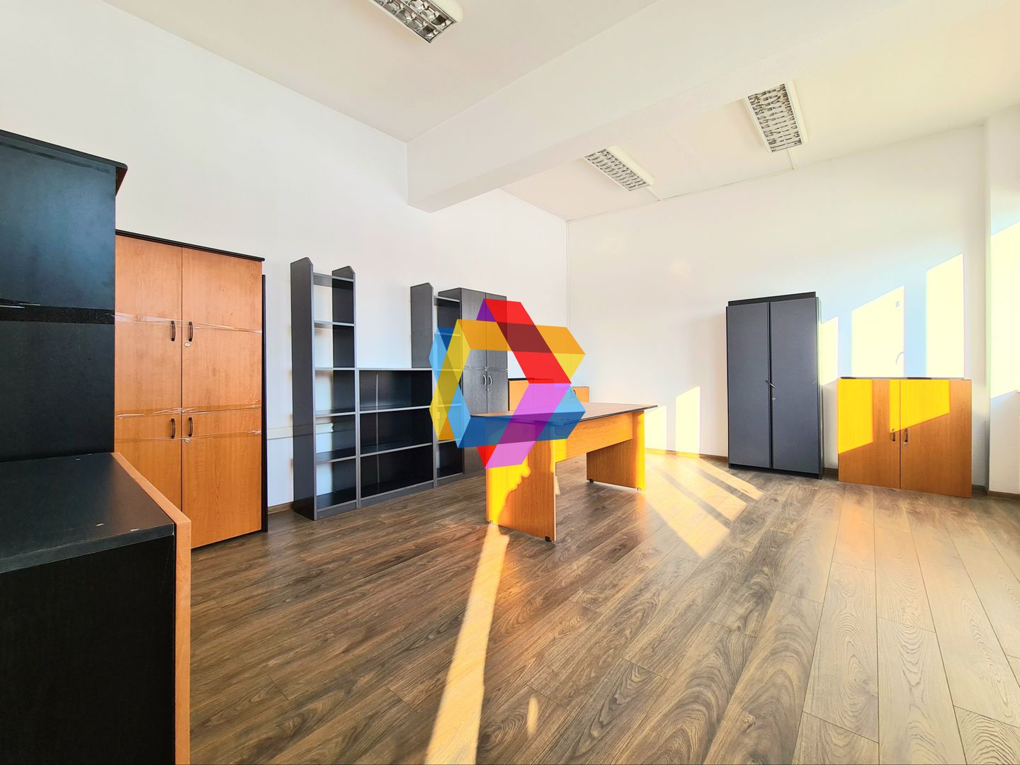 Spatiu birouri de închiriat Brasov - 80 mp # plus-imo.ro - Poză 2