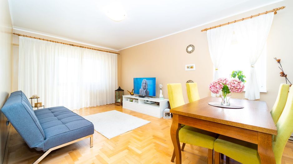 Vlahuță - Scriitorilor, apartament mobilat și utilat - Poză 1
