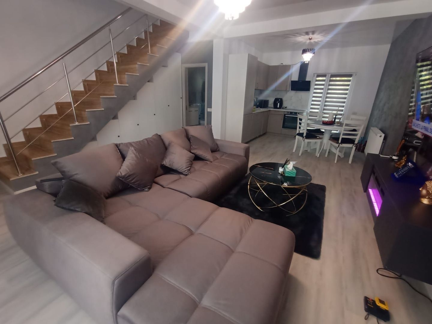 Ag. Eu. vinde Casa P+1  3 camere  in Mamaia Nord - Hanul cu Peste - Poză 3