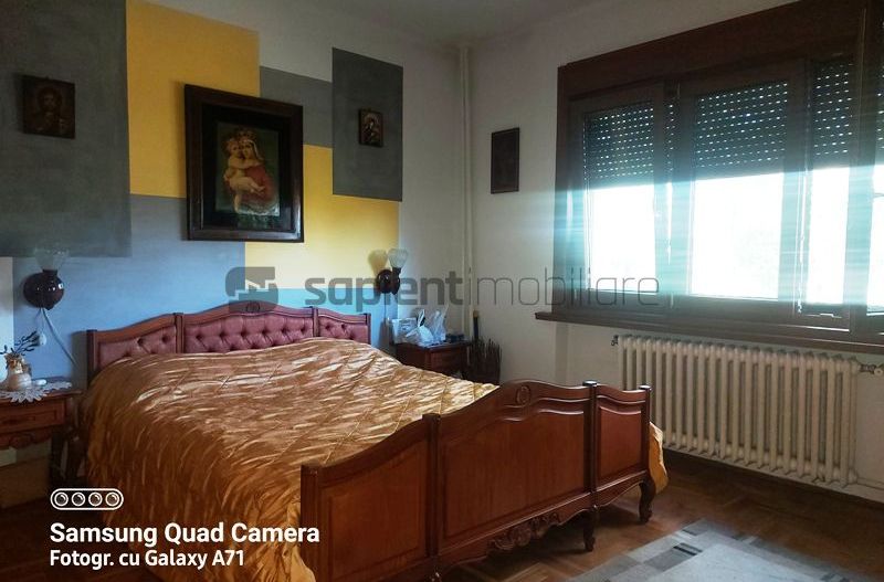 Casa cu 6 camere str.E Teodoroiu - Poză 19