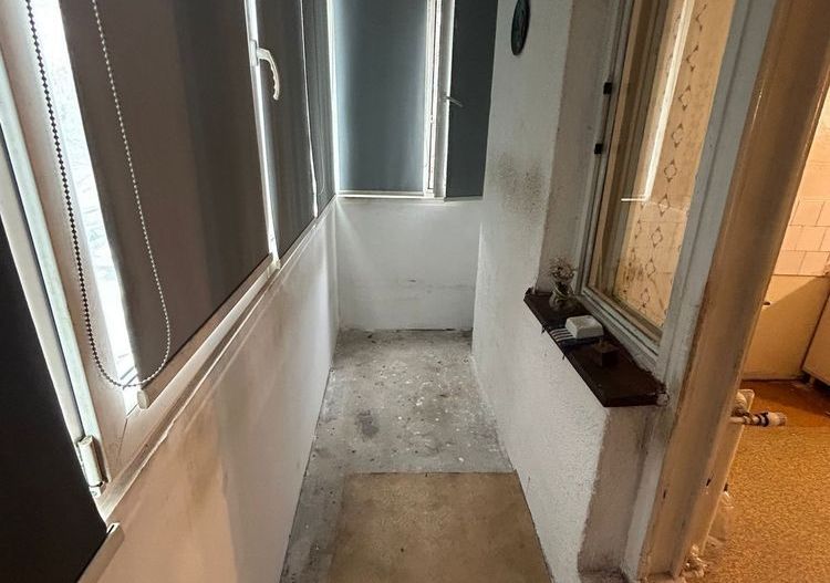 Vânzare apartament  dec.2 camere, 2 balcoane, bloc 77, Titan- 7 min metrou - Poză 6