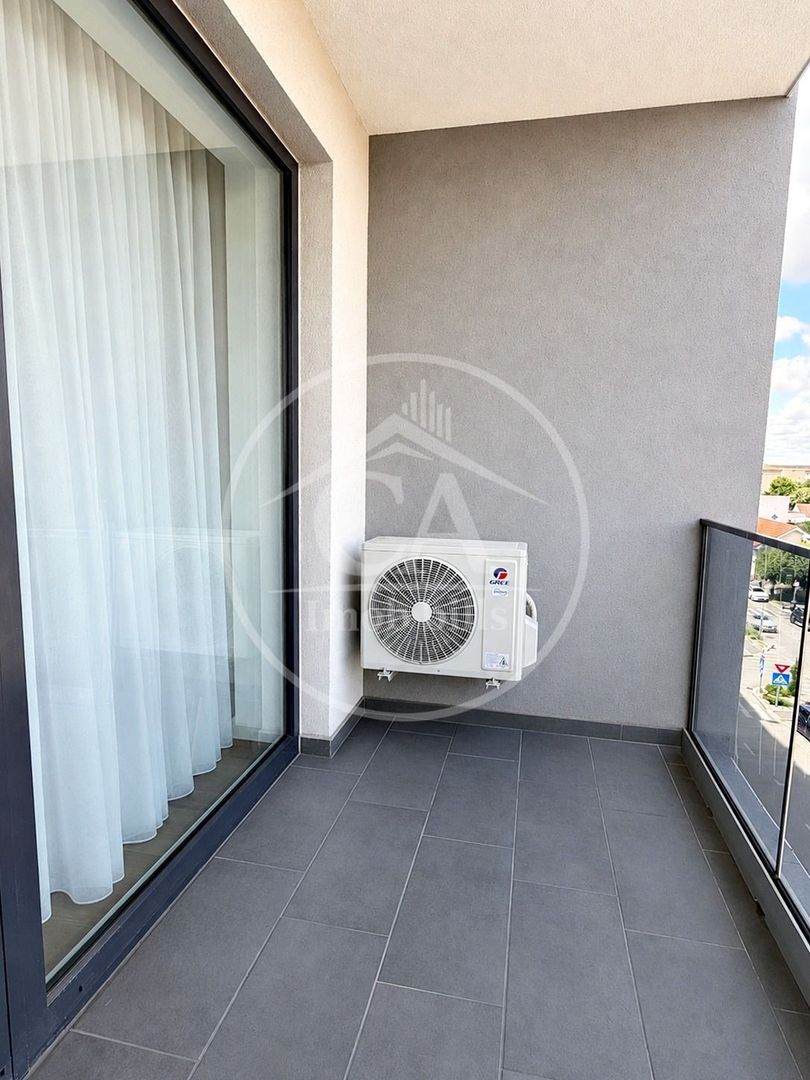 Apartament cu 3 camere de vânzare în Prima Arena, Oradea - Poză 12