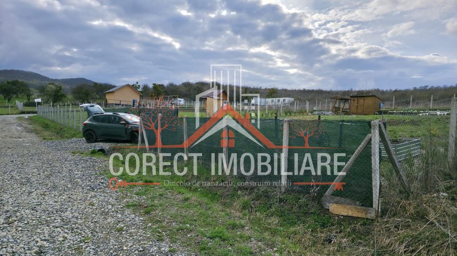 TEREN DE VÂNZARE la 5 minute de oraș! - Poză 8