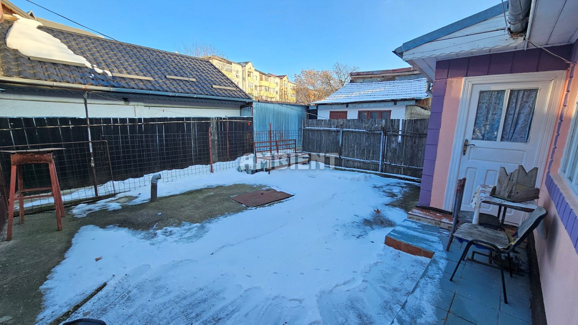 INVESTIȚIE - TEREN 330 mp + casa 70 mp, zona PIAȚA TRAIAN; - Poză 2