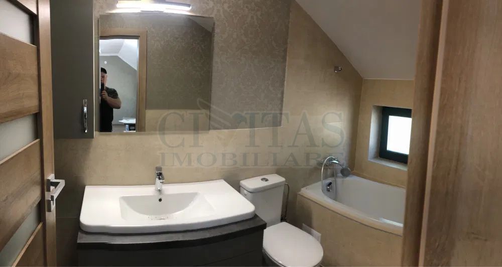 Casa noua, 130 mp, S+P+M, zona strazii Paris, ideal sediu firma! - Poză 5
