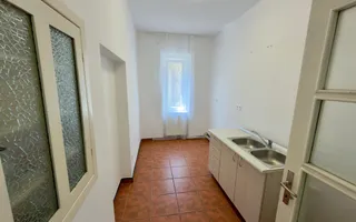 Casa zona centrala deschiderea la strada Alba Iulia benzinaria Mol - Poză 19