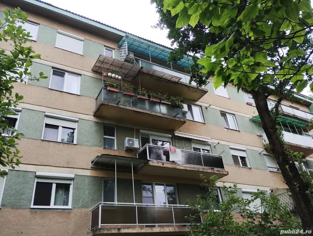 Apartament 3 camere | Zona Cloșca Careiului, Satu Mare - Poză 1