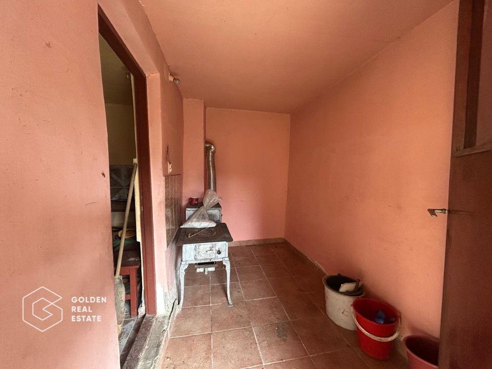 Casa traditionala cu teren generos in Odvos, județul Arad - Poză 13