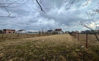 Teren Intravilan 2020 MP | Zonă Linistita | Radauti - Poză 3