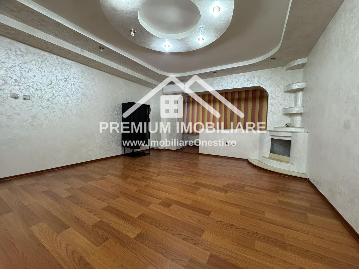 Apartament 3 Camere - Zona MAL - 98 mp - Poză 2