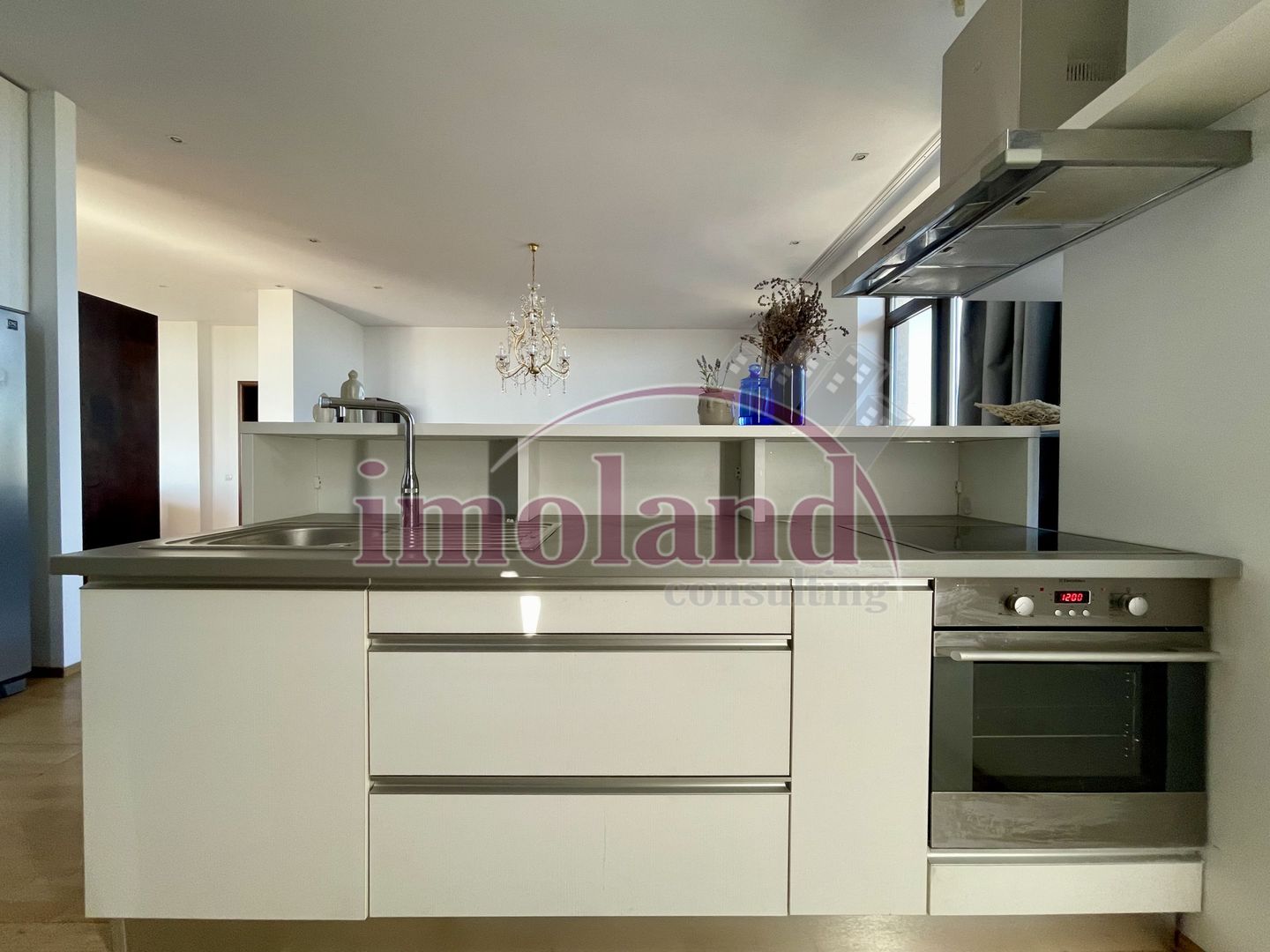 Închiriere Penthouse - 250 mp utili + 320 mp terasă panoramică | Iancu Nicolae - Poză 6