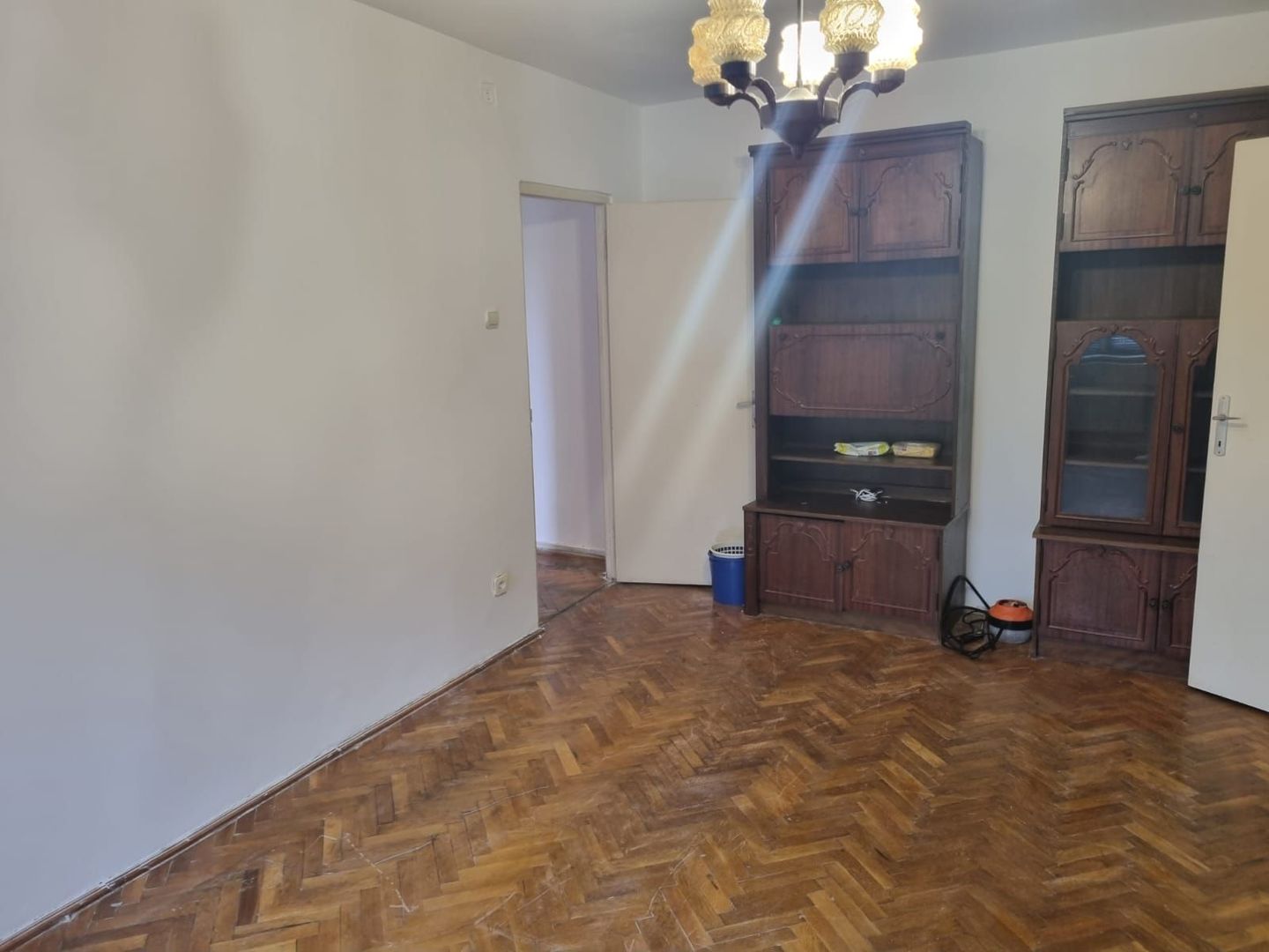 Apartament cu 3 camere in Lugoj - Poză 2