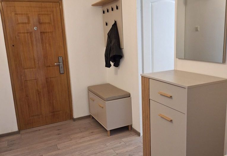 Vând apartament în micro 16 - Poză 5