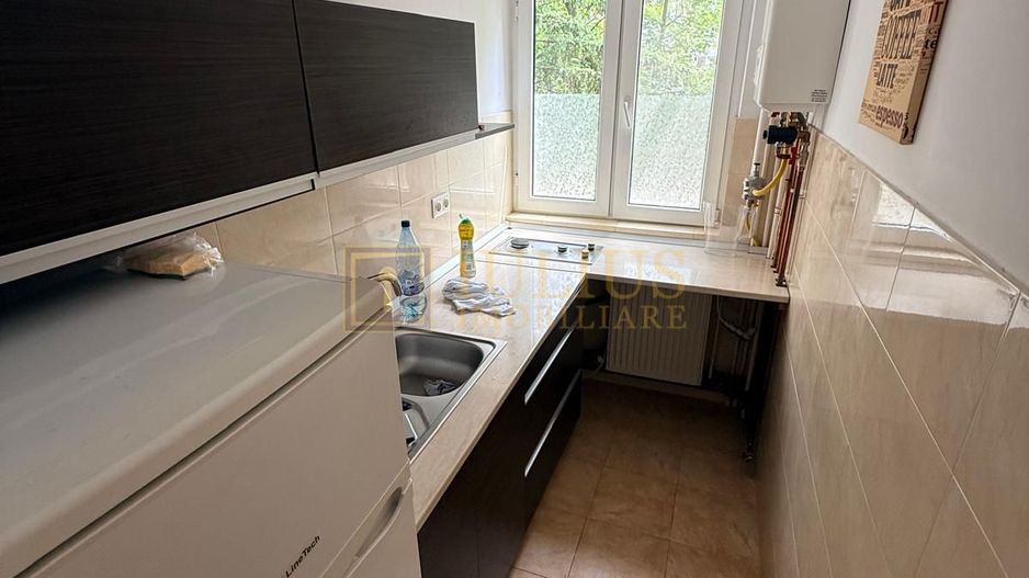 2 camere| Dacia-la 8 minute de Iulius Mall| centrala proprie| apartament frumos| - Poză 12