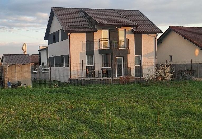 NEKSUS IMOBILIARE | VILĂ P+M CU 5 CAMERE, TERASĂ ȘI CURTE – MICEȘTI - Poză 4