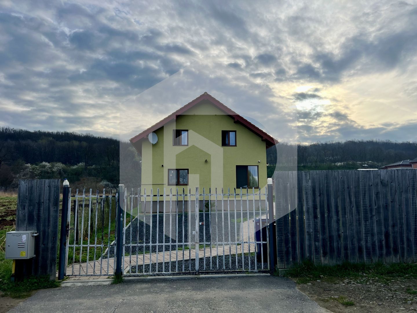 Casa Mohu+terasa inchisa- teren 800 mp - Poză 5