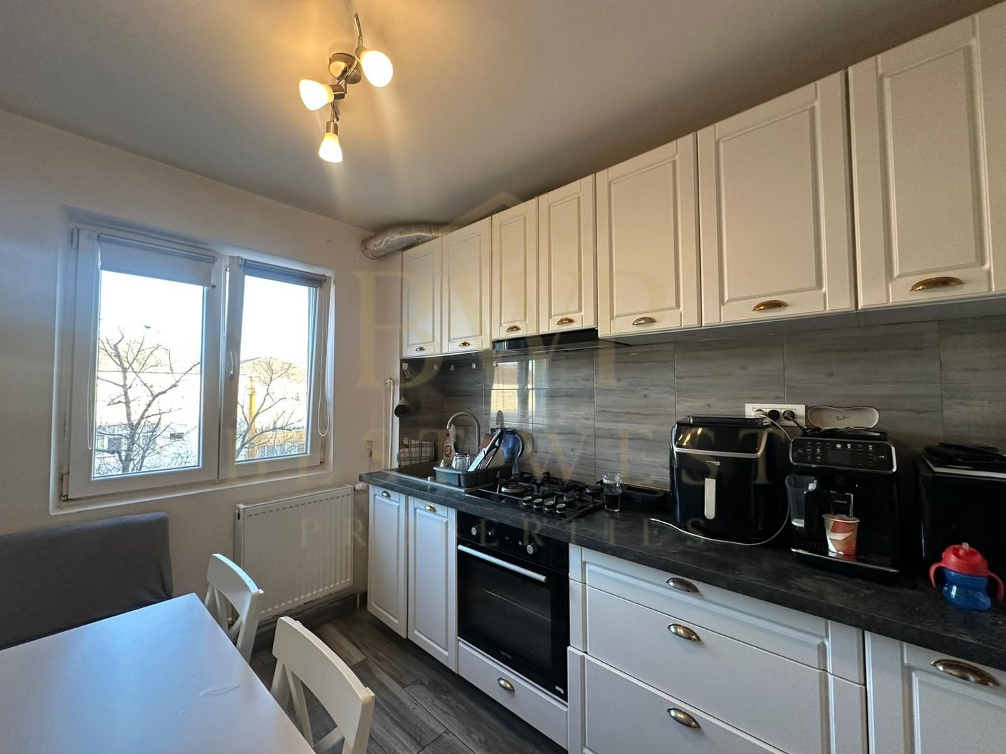 Apartament cu 2 camere, mobilat, Girocului - Poză 1