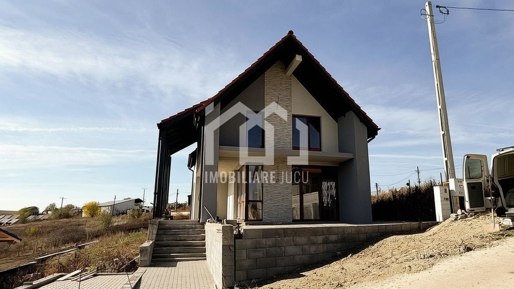 Casă individuală 4 camere, 120mp, Teren 800mp, Parcare, Jucu de Sus - Poză 1