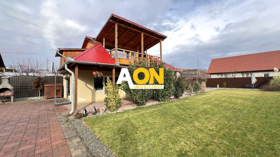 Casa de vanzare - 5 Camere, 2 Bai,  Garaj, 1000mp Teren - Poză 35