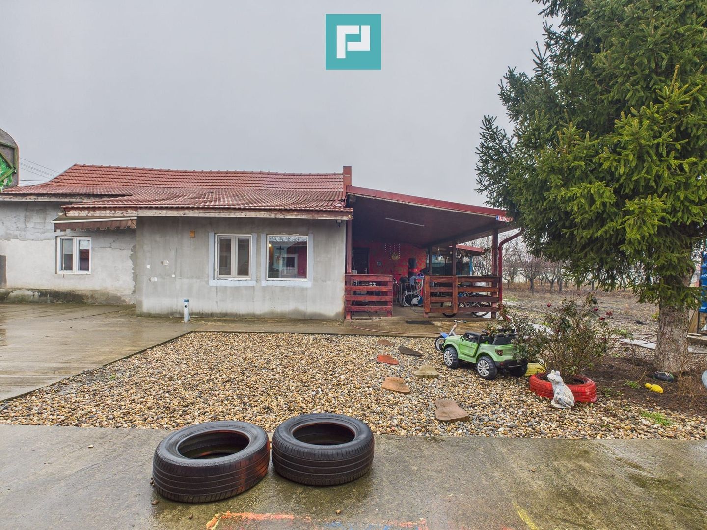 Casă frumoasă la Iratoș la preț bun - Poză 27