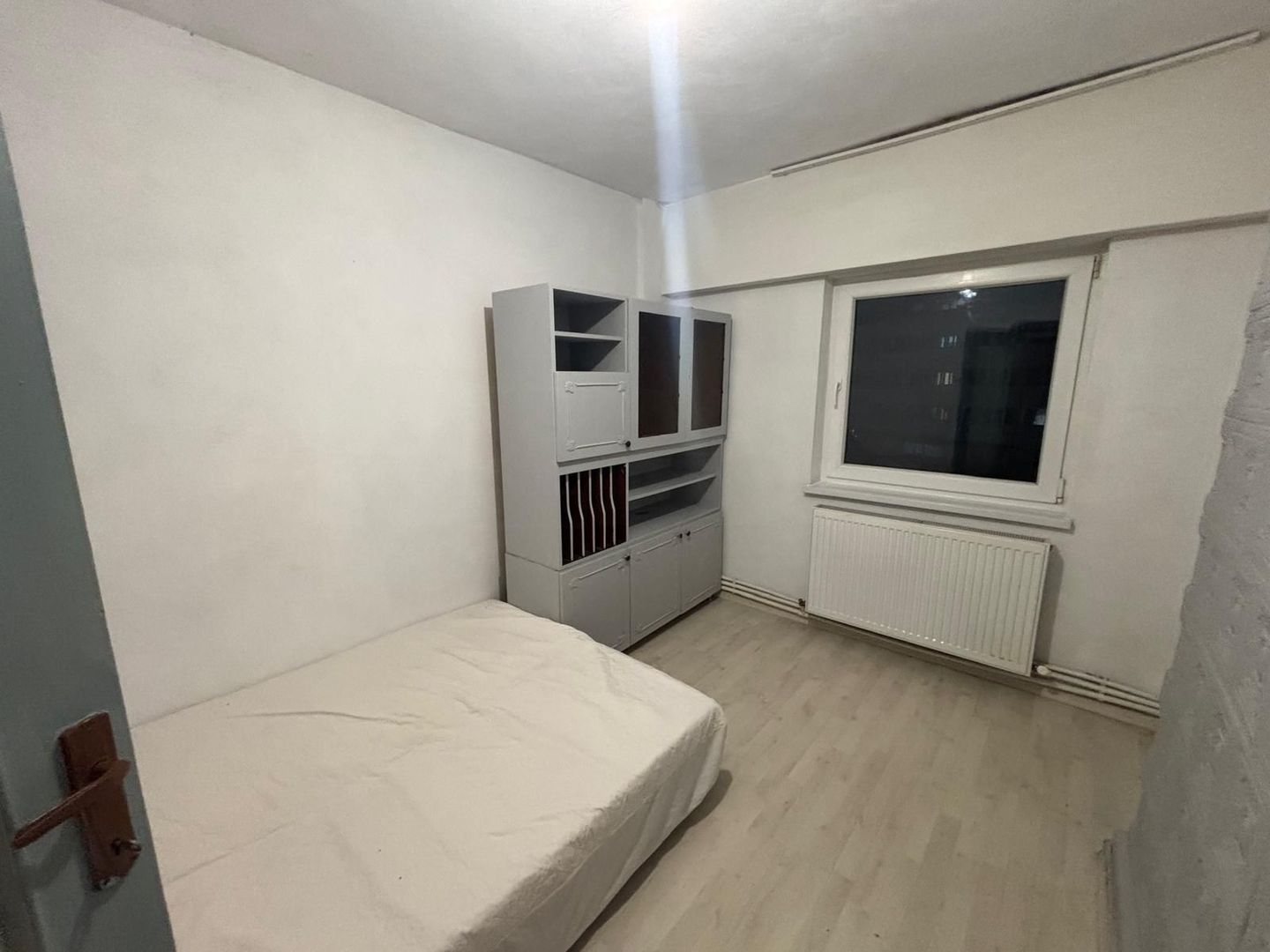 APARTAMENT 4 CAMERE | 84 MP | BOXĂ 40 MP+POD | 113 000 Euro | Suceava - Poză 4