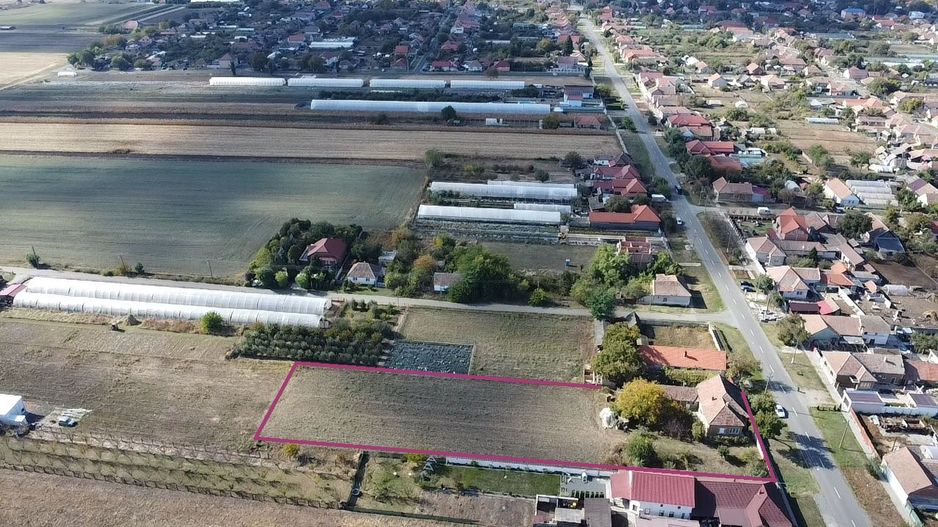 Casă cu teren generos - Curtici - Poză 5