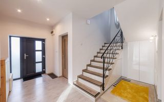 Casa exclusivistă 5 camere cu vedere panoramică Mioveni-Argeş - Poză 10