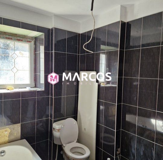 Apartament 2 camere la casa, curte comuna, Lendt, ID 986 - Poză 2