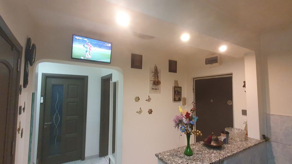 APARTAMENT 3 CAMERE DRUMUL TABEREI BLOC 1974 ETAJ 1 - Poză 10