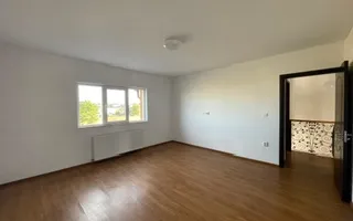 Duplex cu 4 camere - amplasament excelent | Mosnita Noua| - Poză 12