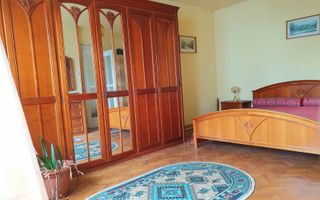 Apartament 4 camere 110 mp utili cu teren aferent si 2 bai Central - Poză 7