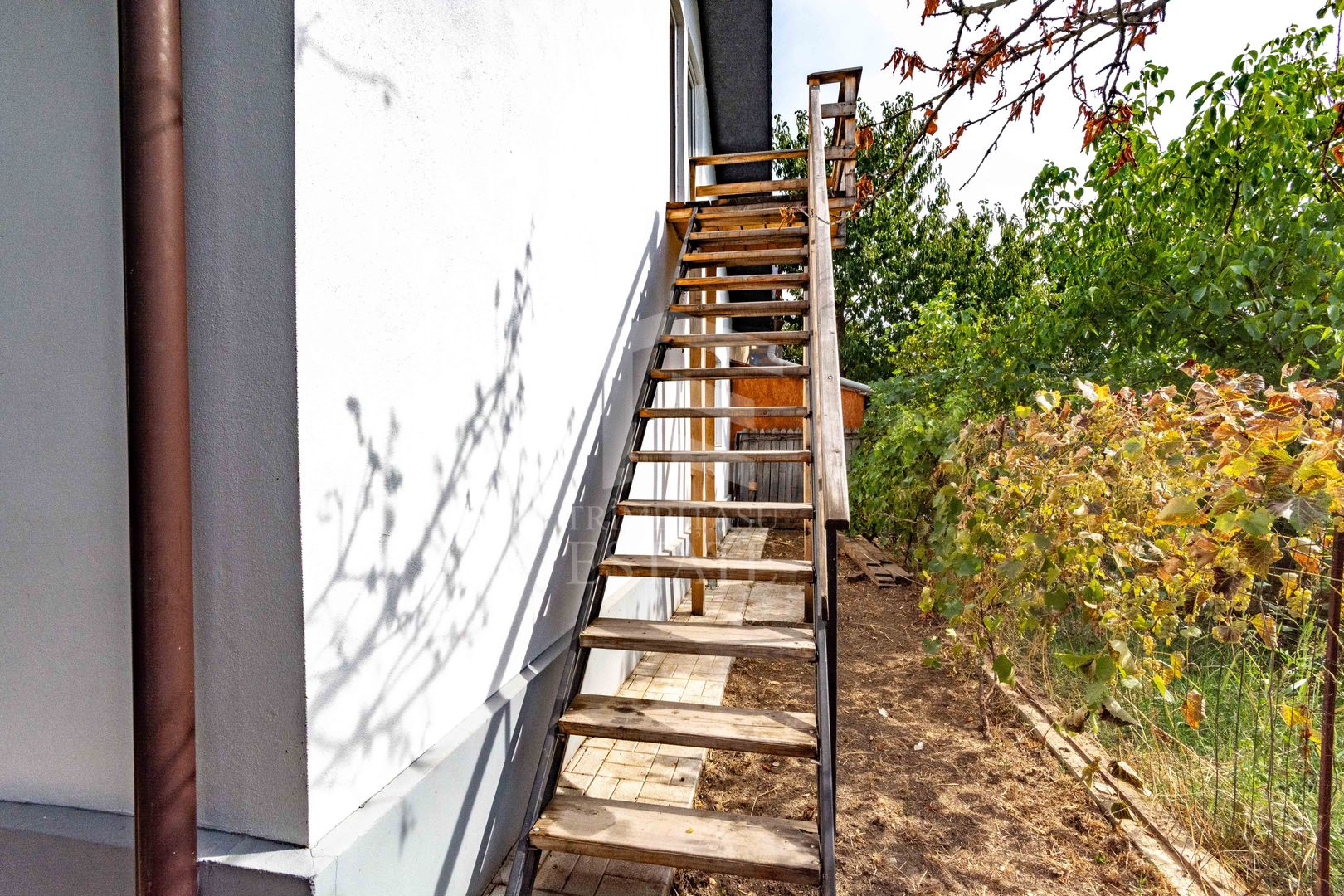 Branesti, Ilfov, casa primitoare, gata de mutat!Comision 0% cumparator - Poză 17