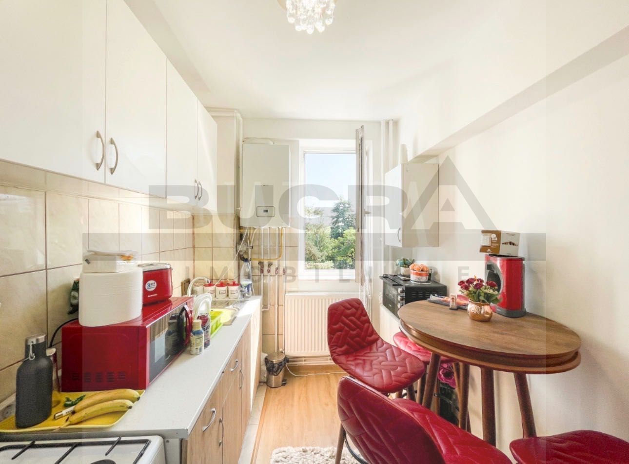 Apartament de 2 camere, modern, etaj intermediar, zona Detunata - Poză 1