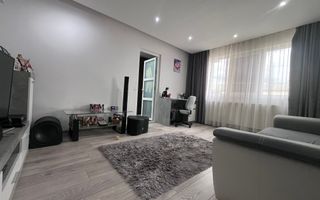 Zona buna! Vânzare apartament cu 2 camere în Târgoviște- micro 6! - Poză 2