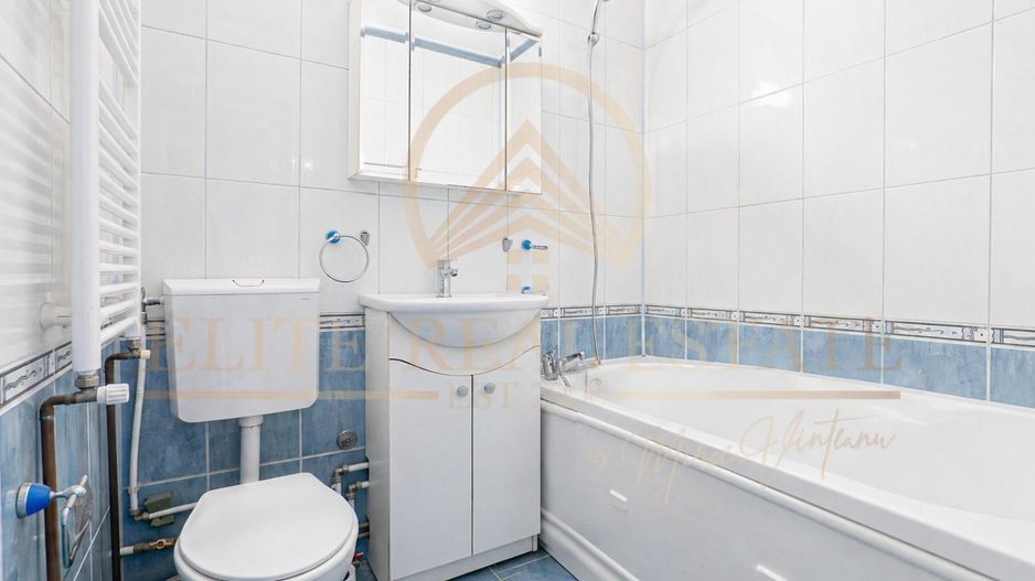 De vanzare | Apartament 4 camere | Langa Cazino | Vedere la mare - Poză 9