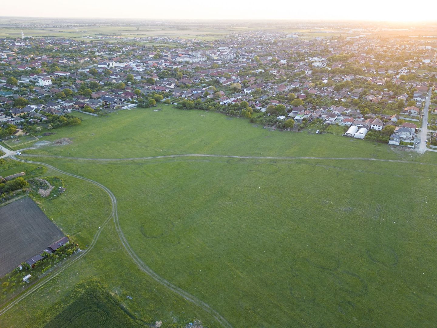 Teren intravilan 5,44 ha, Vladimirescu - Poză 5