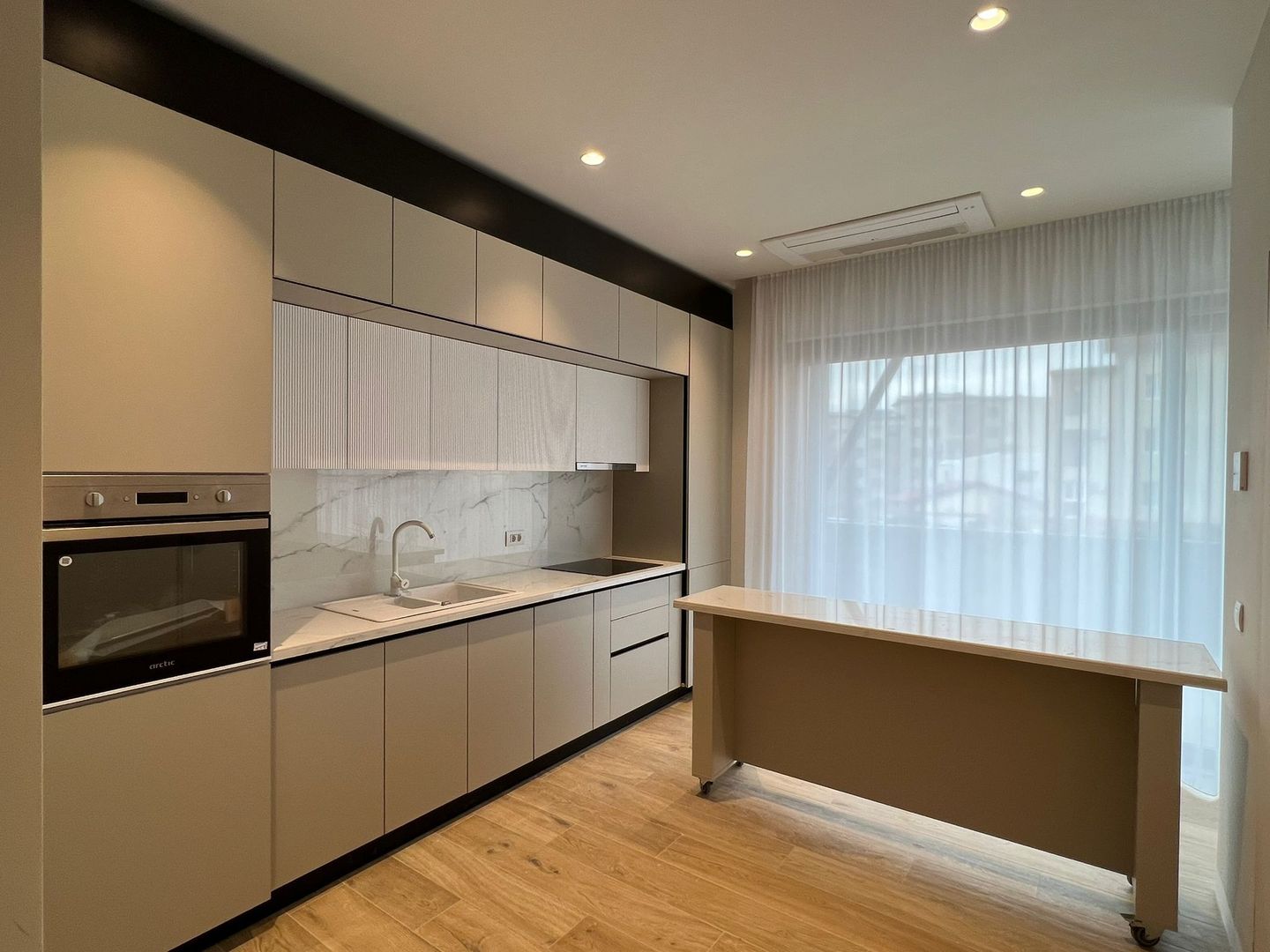 APARTAMENT TIP PENTHOUSE | 160 MP TERASA | ZONA CENTRALĂ - Poză 8