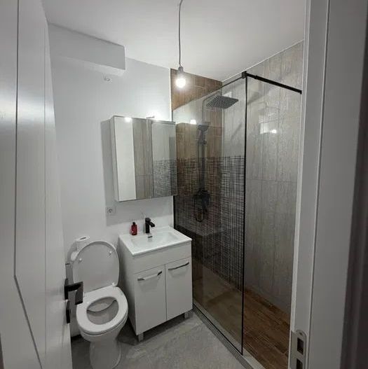 APARTAMENT RENOVAT METROU ZONA VATRA LUMINOASA - Poză 5