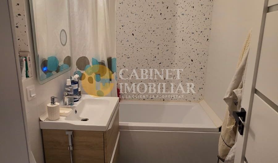 Ultracentral- 2 Camere Decomandate - Renovat complet+Boxa Intabulata+Parcare - Poză 8