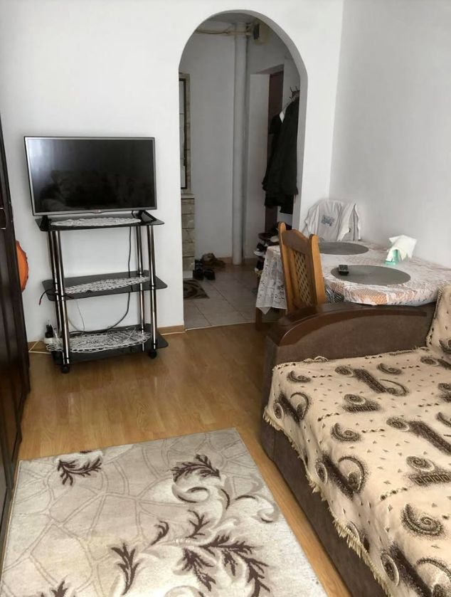 Apartament 2 camere ,Cetate, zona Bulevard - Poză 2
