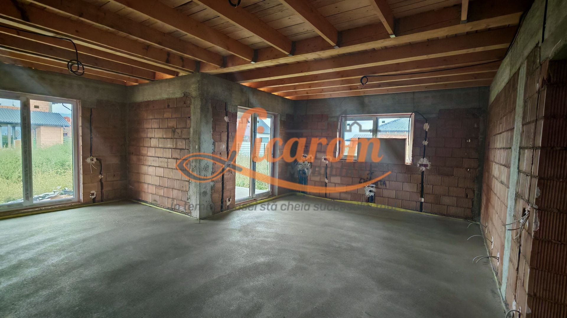 Casa la cheie in CRISTIAN pe Parter, zona de vile,270.000 euro - Poză 14